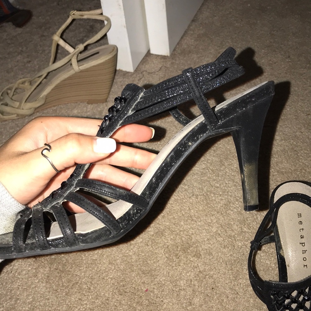 Heels - Picture 2 of 2